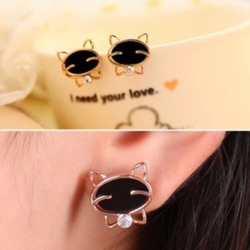 Attractive cat earrings Fashion Beautiful black earrings Smile Cat High-quality Fine Stud Earrings