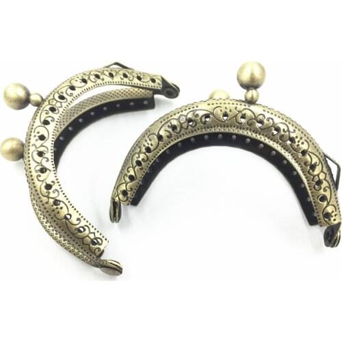 1Pc Kiss Clasp Lock Clutch Handbag Coins Purse Handle DIY Making Accessories Vintage Bronze Tone Arch Metal Frame 6.5cm
