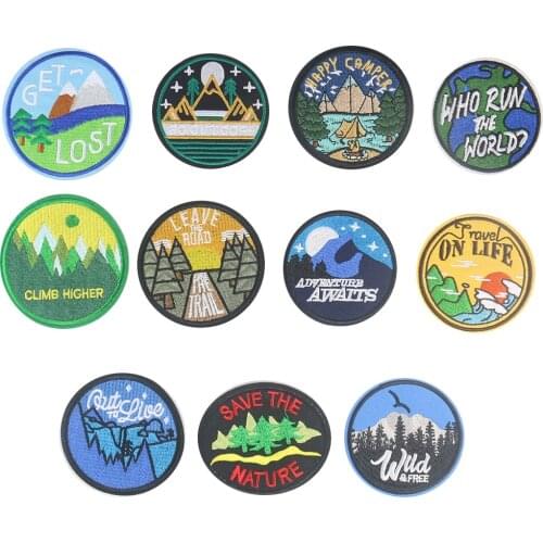 1PCS Landscape Patches Round Embroidered Applique Iron on Patches for Clothing Fabric Badge Backpacks Clothes Stickers Wholesale