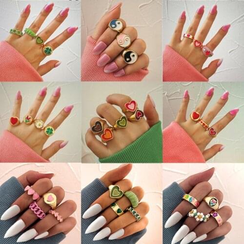 17KM Vintage Golden Heart Rings Set for Women Fashion Pink Green Color Resin Flower Love Heart Ring Wholesale Jewelry