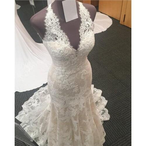 2020 Real Sample Berta Mermaid Wedding Dresses Bridal GownsDeep V Neck Halter Lace Applique vestidos de noiva