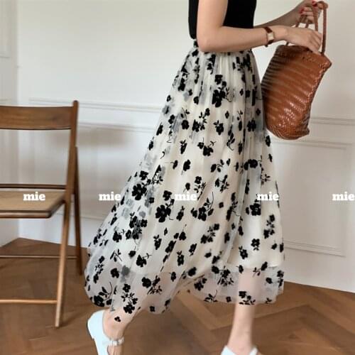 Vintage Black Flocked Flower Tulle Skirts Womens 2021 Summer New Korean Style High Waist Mesh Midi Skirts Elegant Long Skirts