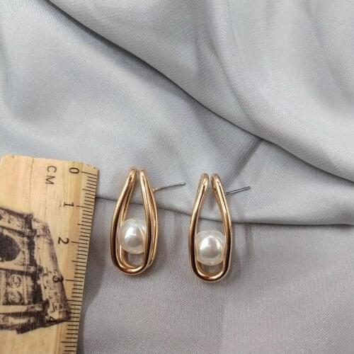 Of Qingdao jewelry earrings personality and temperament retro versatile pearl can break off COPPER EARRINGS female D46