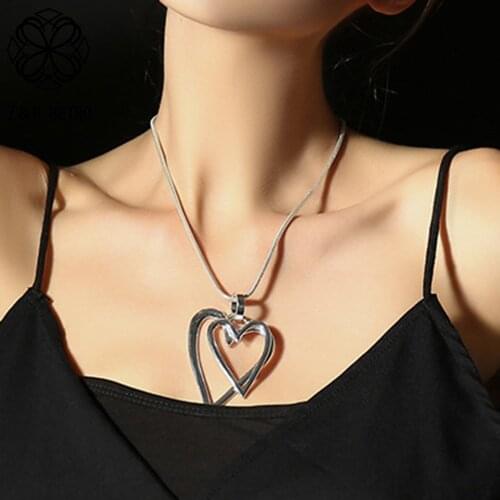 Sweet Heart Chokers Necklace Chains Around the Neck Decorative Jewelry for Women Long Suspension Pendants Accessories to Wedding