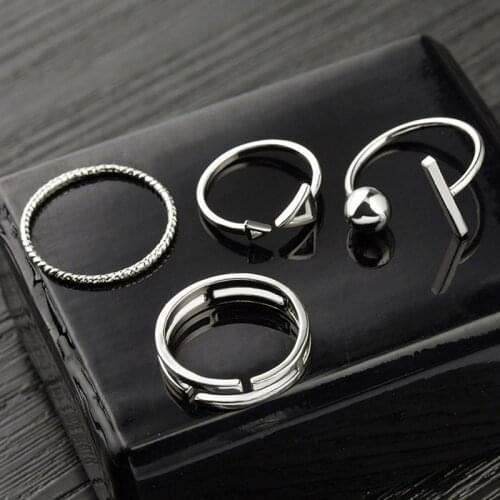 2018 4 Pcs/Set Korean Style Rings Simple Joker Metal Finger Ring , Color Adjustable For Women Gift