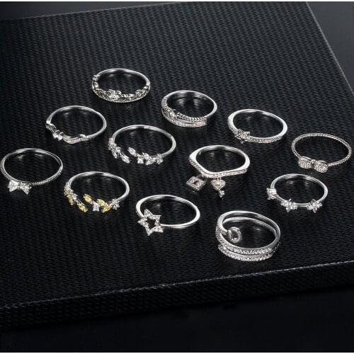 Ladies Rings Silver Plated Cubic Zirconia Rings Designed for Couples Fashion Simple Banquet Wedding Rings Give Girlfriend Gift