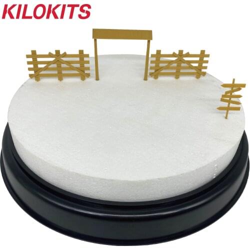 1/35 Scale Landscape Base Dia.30cm with Plastic Farming Fences and Road Sign Railway Lawn Model Building Kits