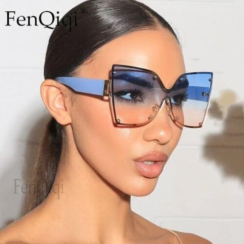 Fashion Rivet One-Piece Sunglasses Oversized Butterfly Shades Brands Design Gradient Glasses Unique Female