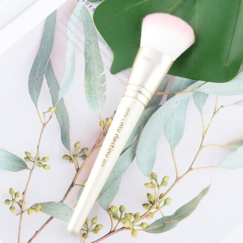 1pc Flat Foundation brush contouring brush Make up polish brush Synthetic hair with wood handle