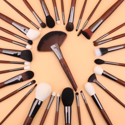 New Small Concealer Brush Natural Wood Professional Straight Fiber Flat Precision Concealer Makeup Brush