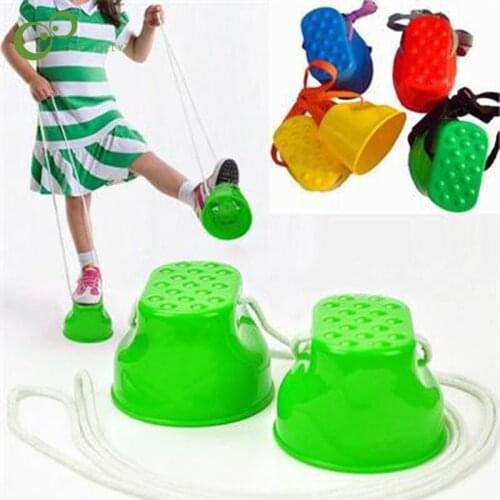 Fashion New 1 Pair Plastic Walker Walk Stilt Jumping Outdoor Fun Sports Balance Training Toy Classic toy WYQ