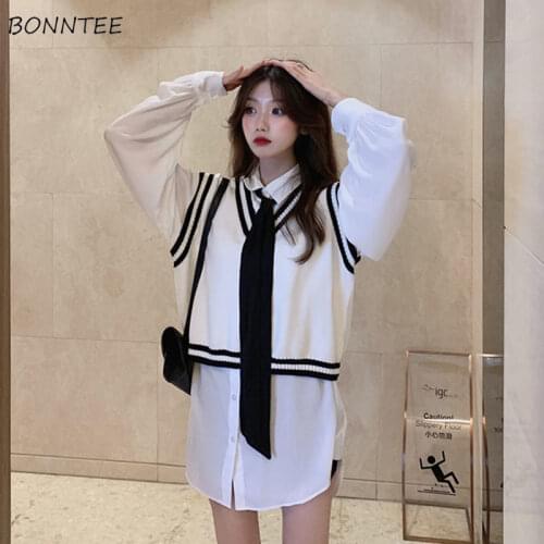Sweater Vest Women Simple V-Neck All Match Elegant Leisure Korean Style Trendy Popular Lovely Female Striped Sleeveless Soft Ins