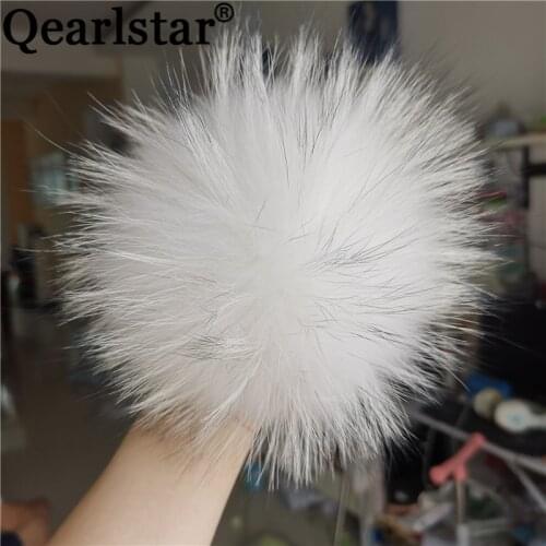 Real Raccoon Fur Pompoms 5pcs/lot Fluffy 15cm Natural Fur Pom Pom For Women Children White With Black Tips Hats Fur Balls