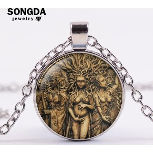 SONGDA Triple Moon Goddess Legend Statement Necklace Wicca Tree of Life Moon Magic Amulet Round Pendant Necklace Women Collares