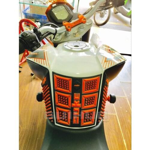 8 color New 3D Rubber sticker Motorcycle Tank sticker Fuel Gas Tank Pads Tank Protector Tank decals For KTM DUKE 125 200 250 390