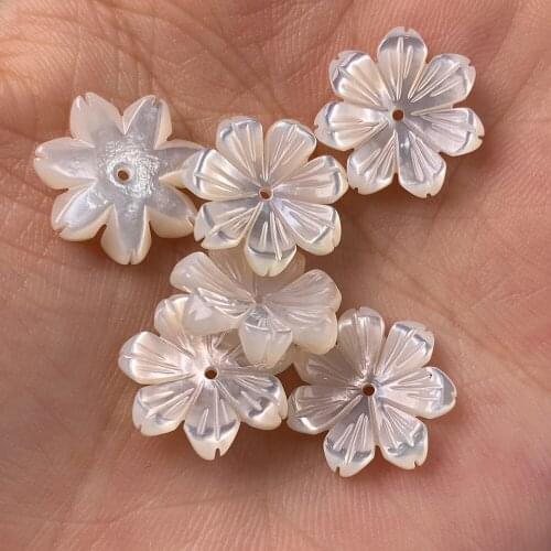 Shell Beads Carved-flowered Accessories White Loose Shell For Jewelry Making Bracelet Earring Handiwork Sewing Accessory