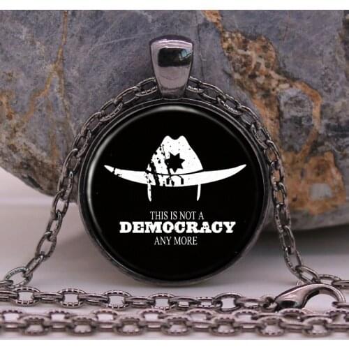 THE WALKING DEAD Necklace Pendant Rick Grimes Carl hat punk jewelry Round Gothic Glasses ancient Pendant Necklace gift Chain