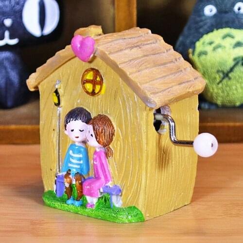 Hand Crank Resin House Pink Purple Music Box Hand-operated Musical boxes Caja Musical Birthday Wedding Handicraft Free Shipping