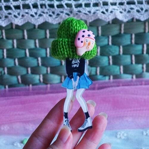 Cheap Graffiti Resin Funny Brooch Woman Girl Cartoon Character Acrylic Brooches Icons Cute Lapel Pins Badges On Backpack Gifts