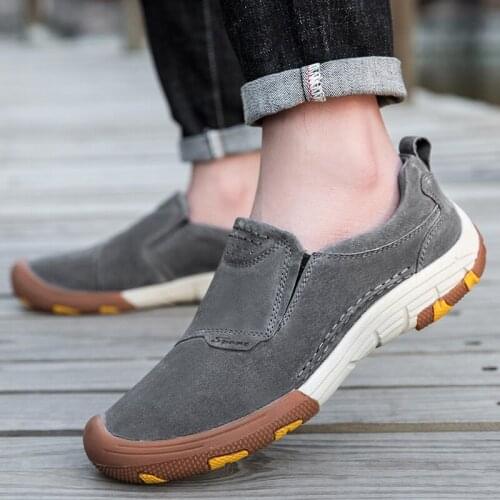 2021 Fashion Mens Spring and Autumn Casual Soft Sneakers Mens Cow Suede Leather Comfortable Non-slip Hiking Outdoor Sneakers