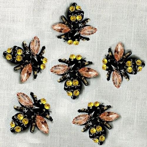 5PCS/LOT Bees Sequins Sew On Handmade Brooch Patches Beaded Applique Beaded Bee Patch Bee Applique Rhinestone Bee for DIY
