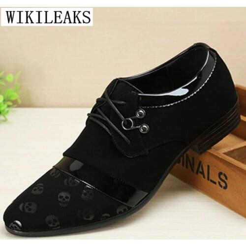 New Designer Men Formal Wedding Shoes Luxury Brand Men Business Oxford Shoes For Men Suede Leather Dress Shoes Zapatos De Hombre