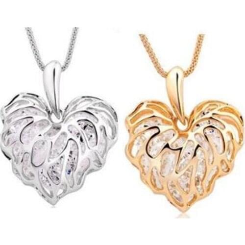 Nx097 Wedding party fashion simple Crystal alloy hollow heart shape necklace sweater chain Womens Jewelry Accessories
