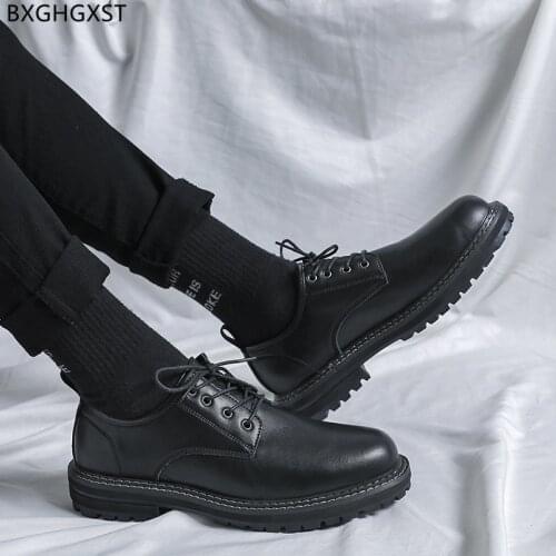 Italian Casual Business Shoes Men Oxford Elegant Party Shoes for Men 2021 Luxury Designer Shoes Men High Quality Chaussure Homme