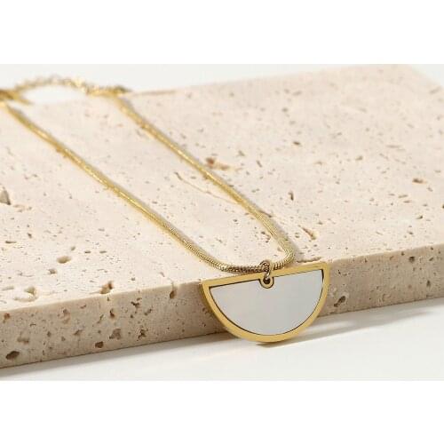 14K Gold Plated Stainless Steel Semicirc White Shell Jewelry Cartilage Chain Choker Necklace For Women