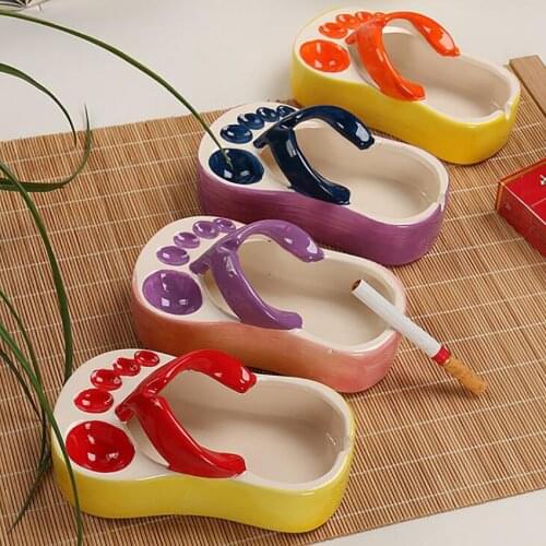 Ceramic Slippers Shape Cigar Ashtray Creative Decorative Ashtray Holder Cigarette Ashtray for Home Office Decoration