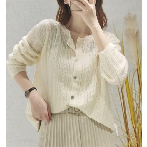 2020 Knitted Sweater Round Neck Long Sleeve Thin Cable Knit Autumn and Winter Thin Jacket Feminine Loungewear