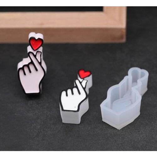 Aromatherapy plaster than heart silicone mold new car outlet crystal drop glue mold diy material