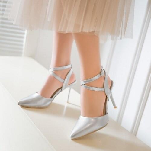 New Korean pointy sandals womens summer 40-43 versatile high heels 44-48 large thin heels womens shoes