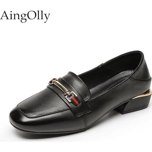 AingOlly Pumps