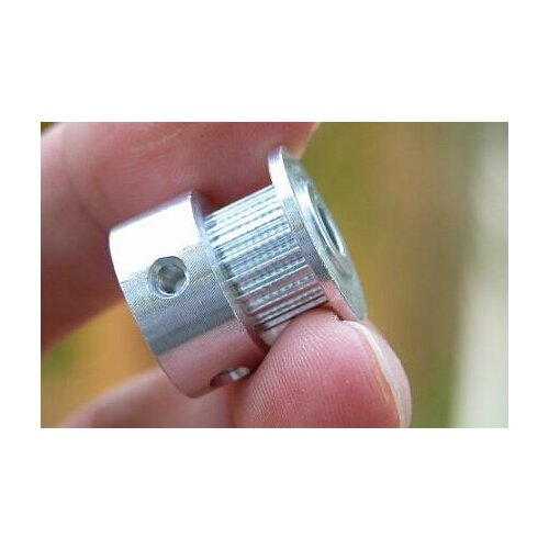 5pc pulley 2GT 20teeth with 5mm inner size belt width for 6mm, take the fix screw