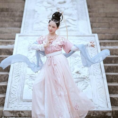 Hanfu Ancient Chinese Costume Womens Dunhuang Classical Dance Performance Dresses Flying Sky Flat Collar Half Arm Daily Suit