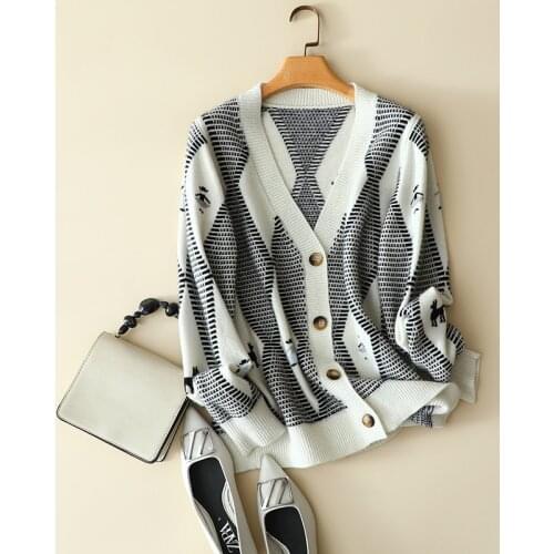 Autumn winter new style cashmere wool cardigan coat women v neck buttons sweater outerwear europe fashion diamond pullovers