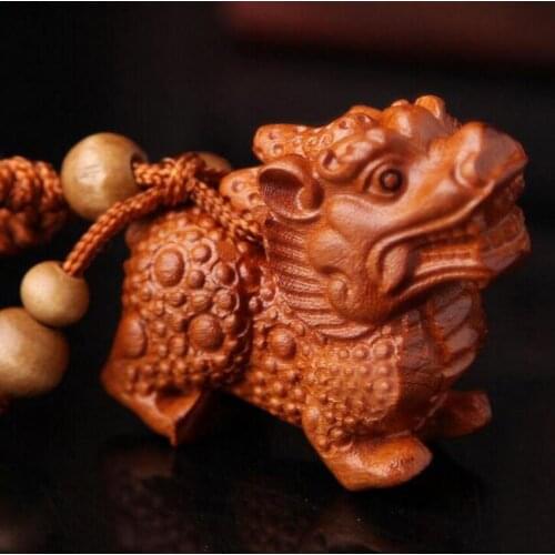 Copper Statue Wood 3D Carving Chinese Wealth Pixiu Pi Yao Statue Sculpture Keyring Key Chain