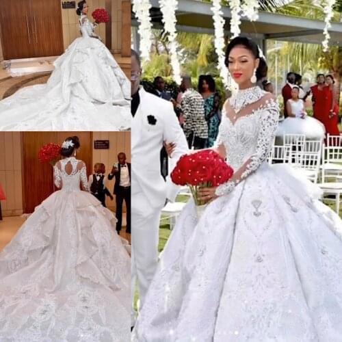 Luxury Cathedral Train Wedding Dresses High Neck Sparkle Crystal Applique Satin Ball Gown Princess Bride Dress vestido novia