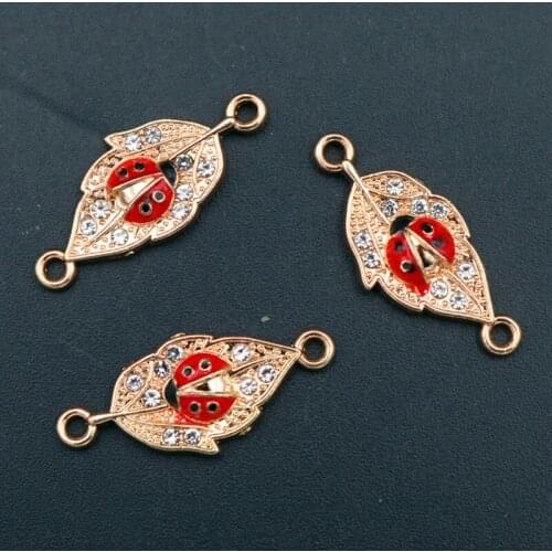 WKOUD 6pcs kc Golden Handmade Rhinestone Leaves On Ladybug Charm Vintage Necklace Bracelet DIY Metal Jewelry Alloy Connectors