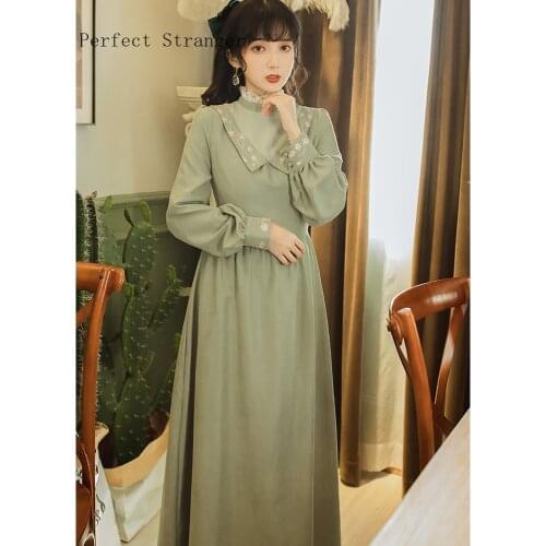 2020 Autumn Winter New Arrival High Quality Retro Hot Sale Stand Collar Flower Embroidery Women Long Cotton Dress