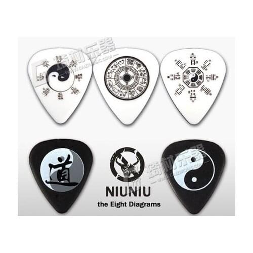Tai Chi Standard Shape The Eight Diagram Guitar Pick Plectrum Mediator Gauge 1.0mm
