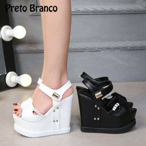 PRETO BRANCO 2021 Summer Hate High Fish Mouth Waterproof Platform Increased Height Sponge Cake Thick Bottom Wedge Sandals ZYW