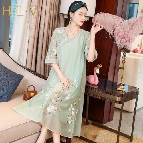 2020 spring and summer new womens wear China Wind heavy industry embroidery swing V-neck dress 2945