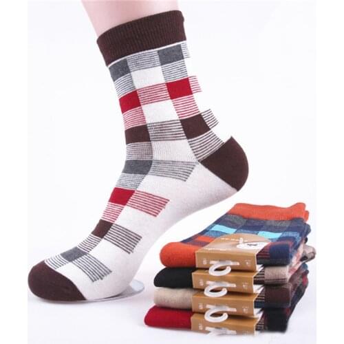 Cheap men cotton socks 5pairs/lot colorful lattice socks mens high quality socks for wedding christmas gift