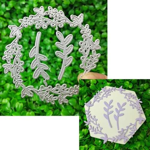 Metal cutting die suitable for Christmas DIY scrapbook album 3D greeting card making creative leaf wreath 2021 NEW