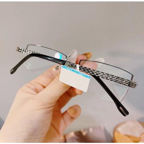 Luxury Rimless Prescription Glasses Men Presbyopic Anti Fatigue Eyeglasses With Black Edge Hyperopia Eyewear Spectacles Male