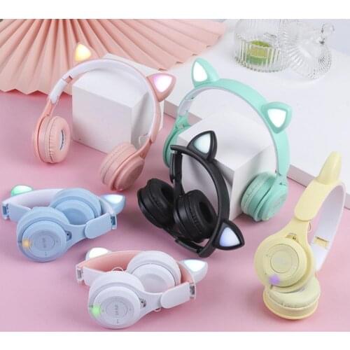 Flash Light Cute Cat Ears Bluetooth Wireless Headphone With Mic Can Control LED Kid Girl Stereo Music Helmet Phone Headset Gift