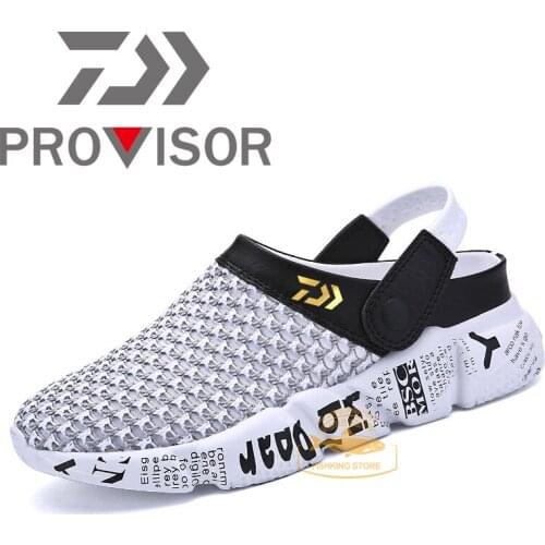 2021 Unisex Summer Breathable DAIWA Fishing Shoes Beach Sandals Sport Cushion Slippers Fishing Water Shoes Fishing Creek Shoes