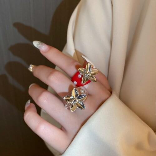 European and American Cute Pearl Strawberry Acrylic Ring Female Summer Fruit Sweet Fresh Open Crystal Ring Party Wedding Jewelry